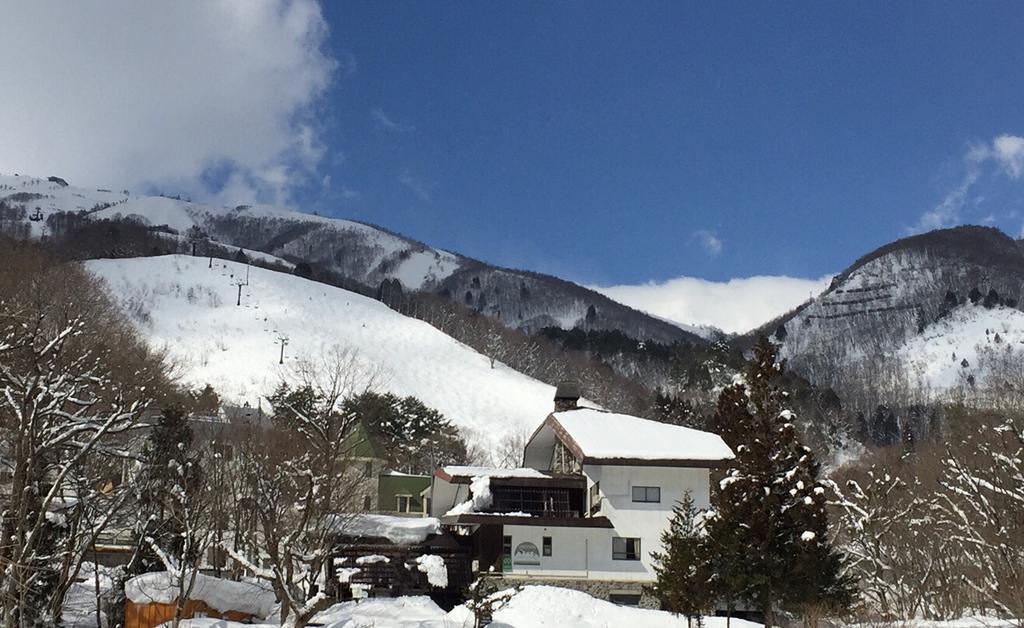 Hakuba Landmark Happo Lodge Екстер'єр фото